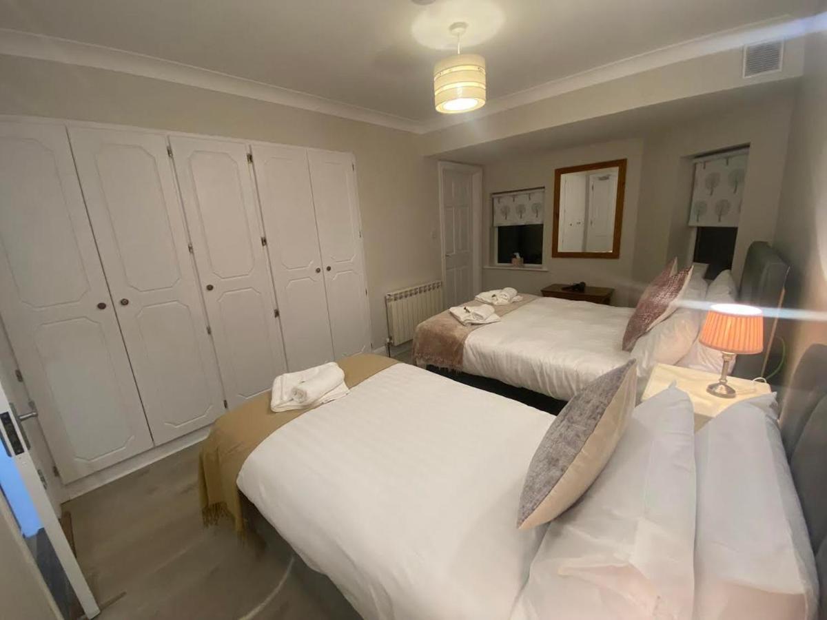 Seaclusion Barna Hotel บาร์นา ภายนอก รูปภาพ